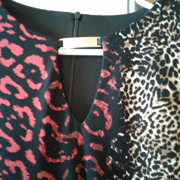 Joseph Ribcoff Animal Print Sleeveless Dress - Picture 4 of 5